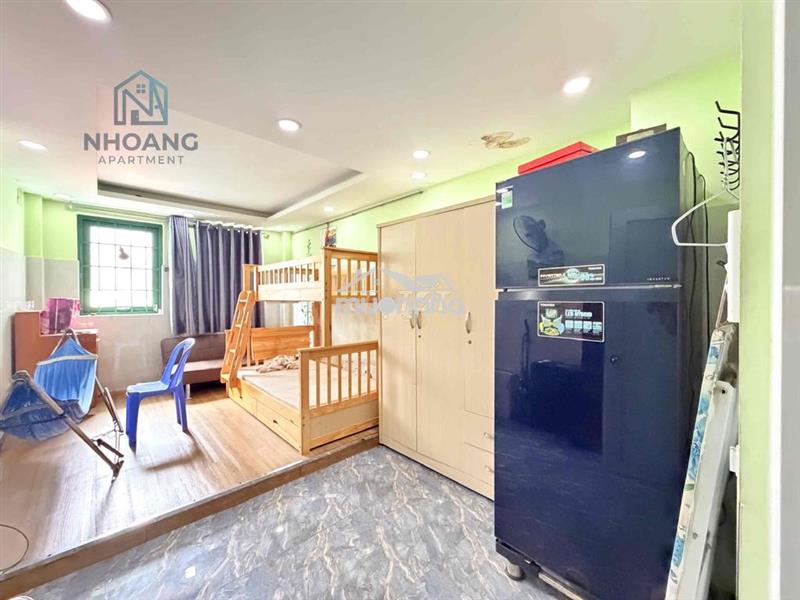 Cho thuê phòng gác 20m2 full nt cửa sổ thoáng ngay tô hiến thành q10
