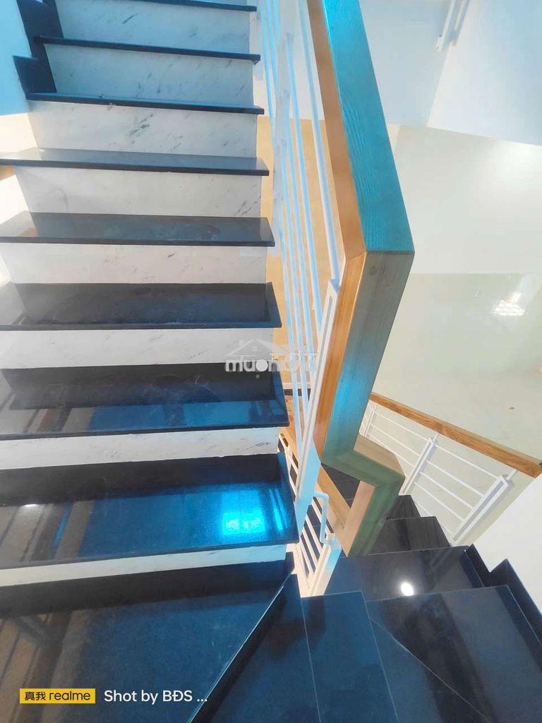 Nhà đẹp 3 tầng mới tinh 4pn 4wc đường 48 hbc 7.8tỷ tl  - Ảnh 4