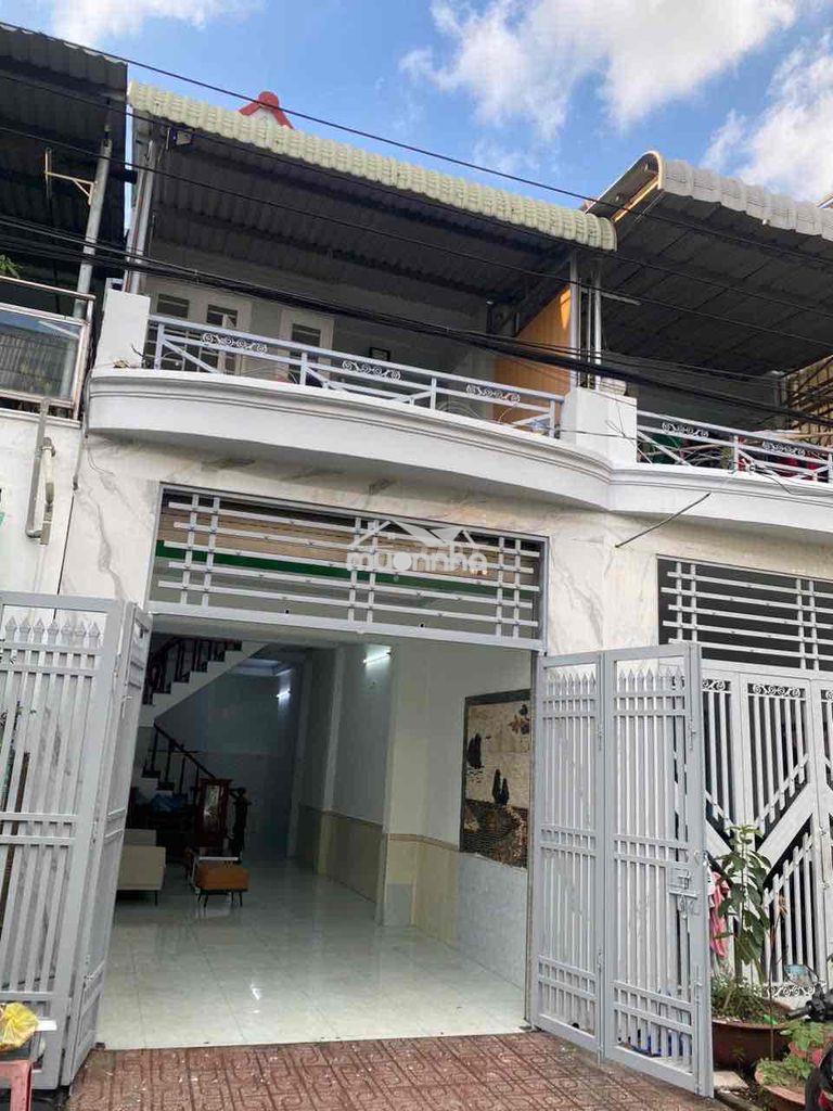 Nhà lầu trệt gần vincom 550, giá chỉ 3ty680, đường ô tô thông
