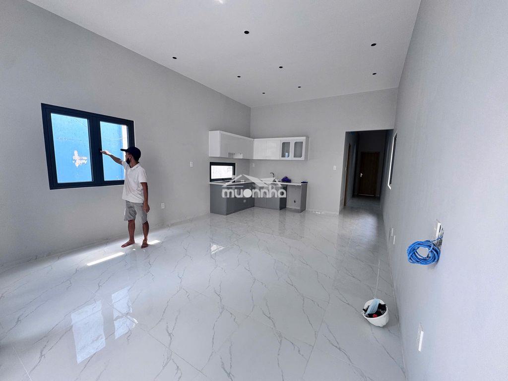 Nhà mới 100m2 2pn 2wc gần vincom q9 sẵn thu nhập 10tr/tháng - Ảnh 3