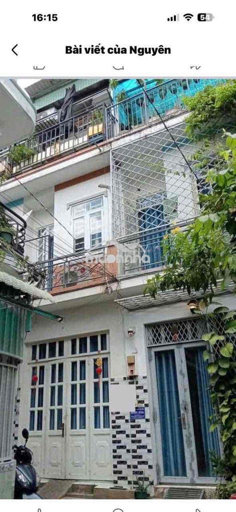 Nhà đ20 gần gigamol 2lầu 2pn2wc