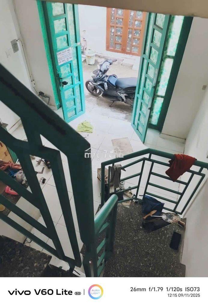 Cho thuê nhà nhỏ 1 trệt 1 lầu - 3