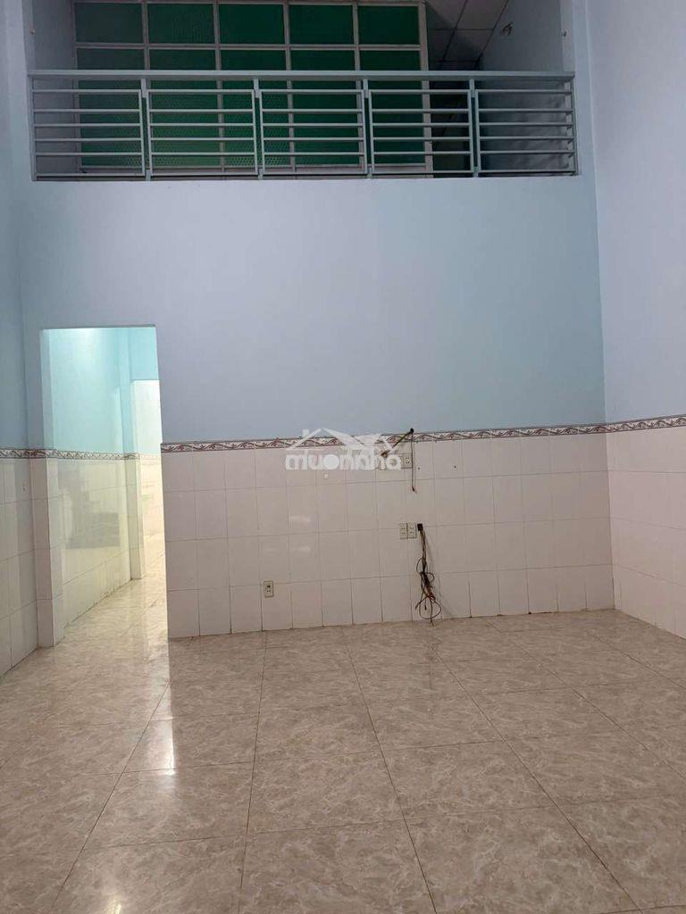 Nhà nguyên căn 3pn gần chợ minh phát - Ảnh 2