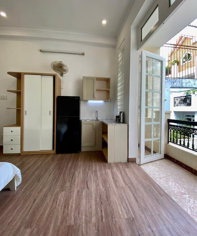 Cho thuê phòng 40m², ban công lớn, máy giặt riêng – đào duy anh, phú nhuận gần q1, q3, sân bay - Ảnh 2