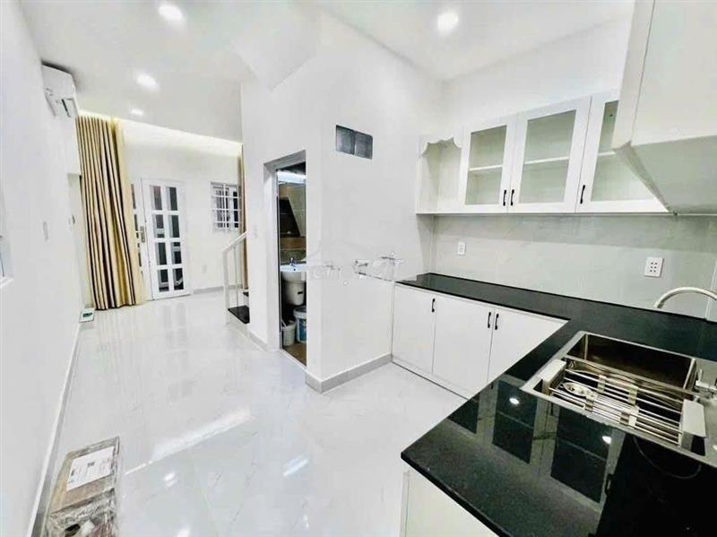 Nhà nc cô giang gần hồ hảo hớn soho cô bắc trần hưng đạo đh văn lang