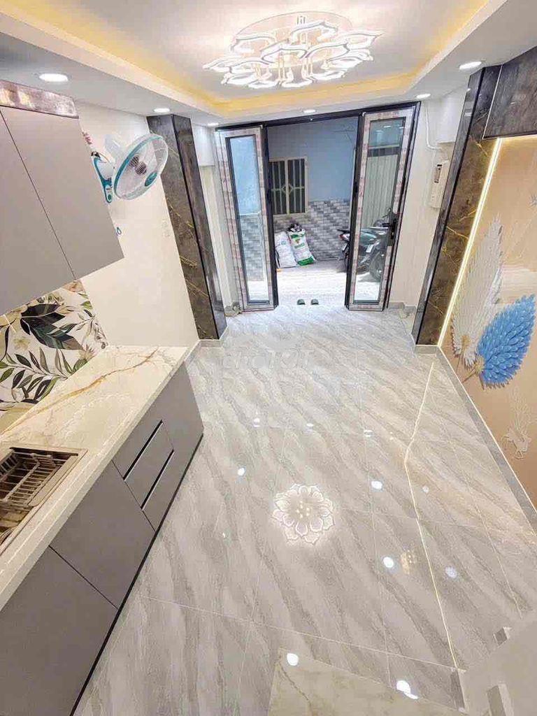 Bán nhà 3 tầng sát mặt tiền đường tôn đản. - Ảnh 4