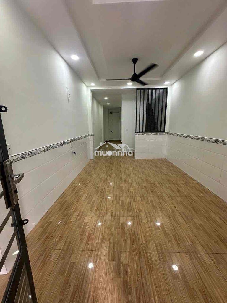 Nhà thạnh xuân 25, đường 4m, thông thoáng