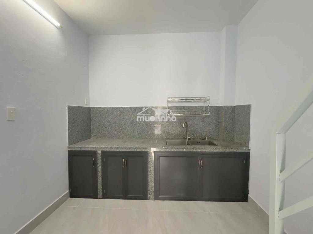 Nhà nguyên căn đường nguyễn xuân khoát 4x13m 1 lửng mới - 2
