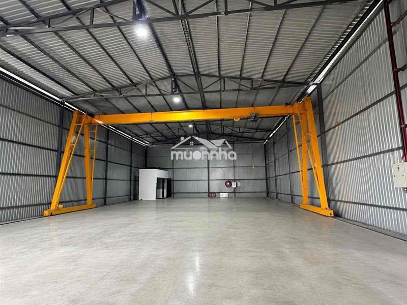 Cho thuê kho xưởng mt lã xuân oai, dt 500m/30tr phù hợp sx và kho