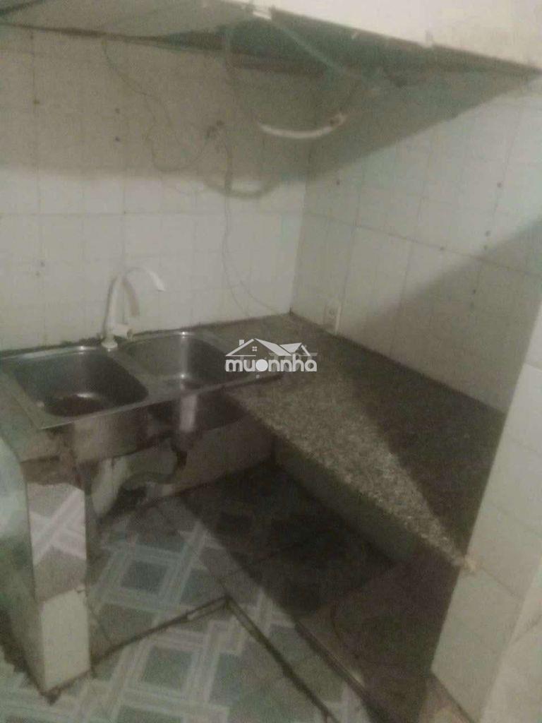 Nhà nguyên căn diện nước giá nhà nước, gần sát đường lớn, rtiền ích - Ảnh 2