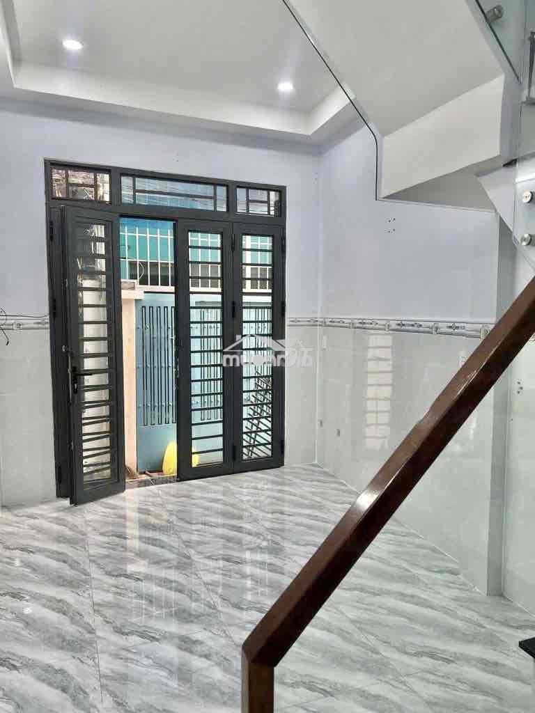 Nhà 1 trệt 1 lầu 2pn 2wc hẻm đường bế văn cấm phường tân quy