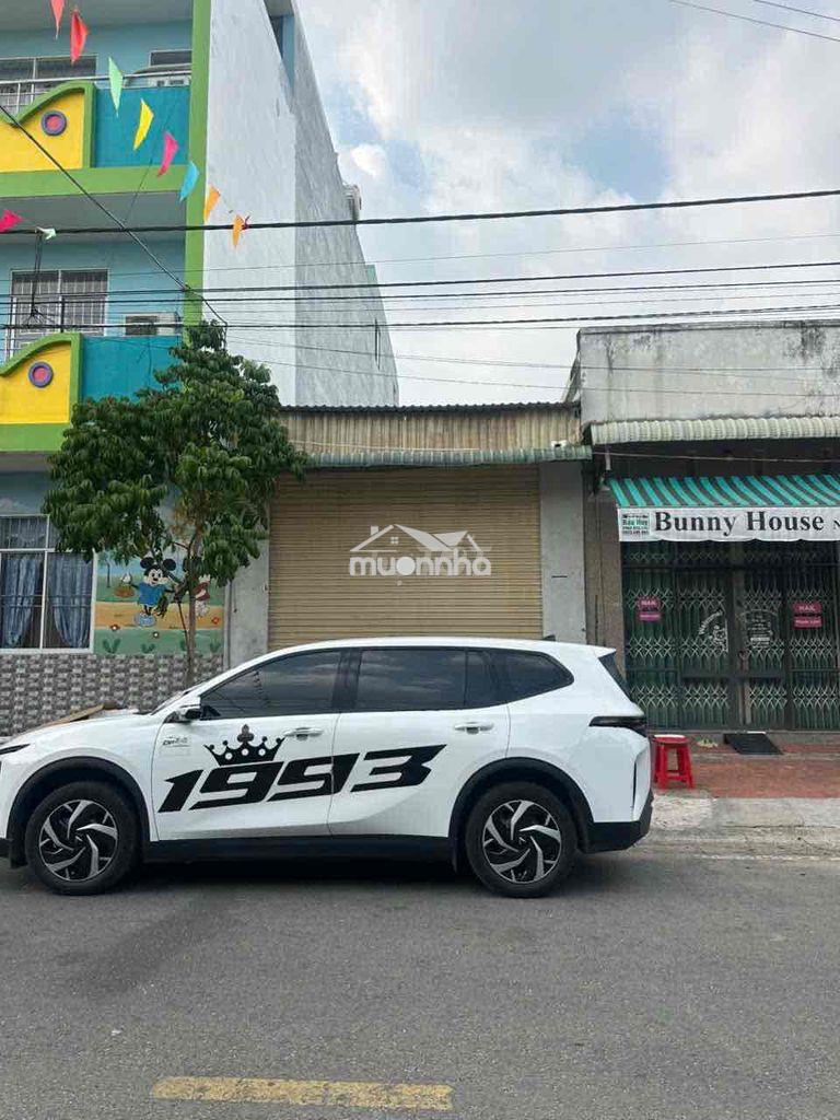 Can bán can nhà kho kdc vietsing dt 5x30 full thổ cư