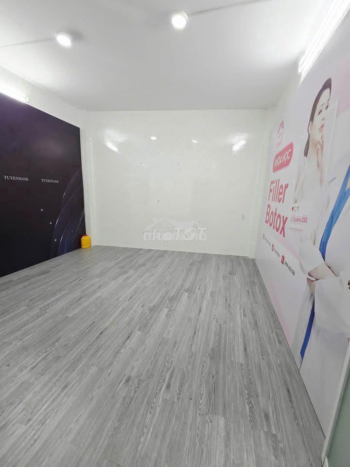 Cho thuê mt trương vĩnh ký 4 x 20 m đúc 3 lầu : 4 pn , 4 wc - 2