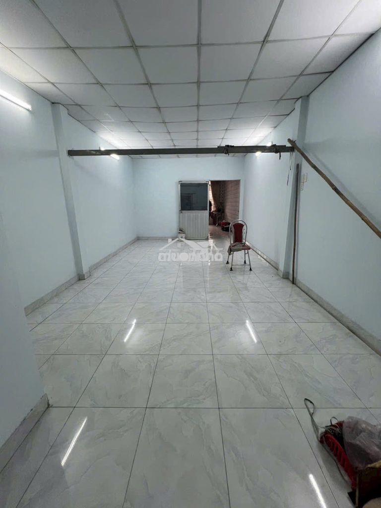 Cho thuê nhà đường văn cao phường phú thọ hoà hẻm 🚗 . đúc 2,5 t - Ảnh 3