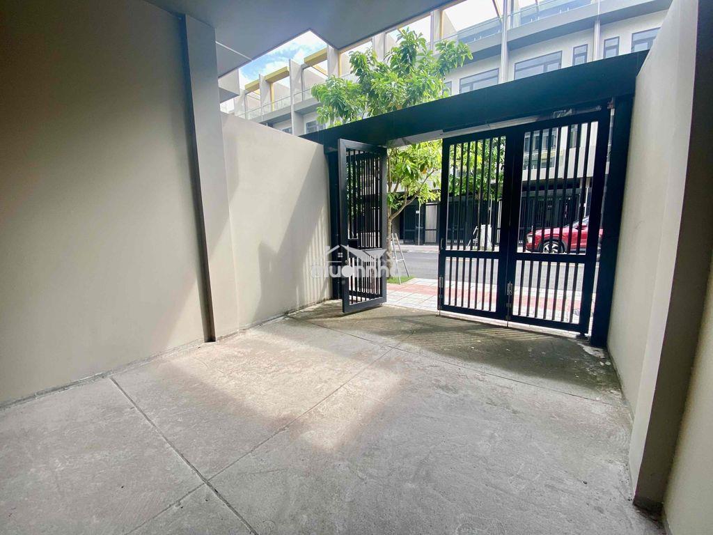 Cho thuê nhà phố bcons 4 tầng (245m²) – giá 12tr - liền kề làng đại họ - 3