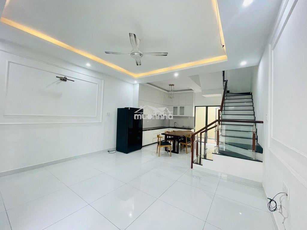 Nhà compound verosa khang điền - nt cơ bản tiện làm cty và ở lại - 5pn - 2