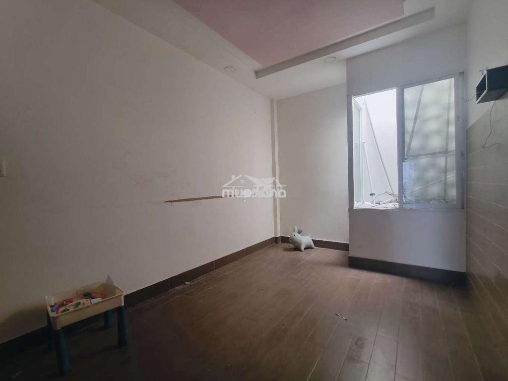 Ngân hàng thanh lý - hẻm ô tô vào tận nhà - ngang bề thế 5.3m. 90tr/m2 - Ảnh 3