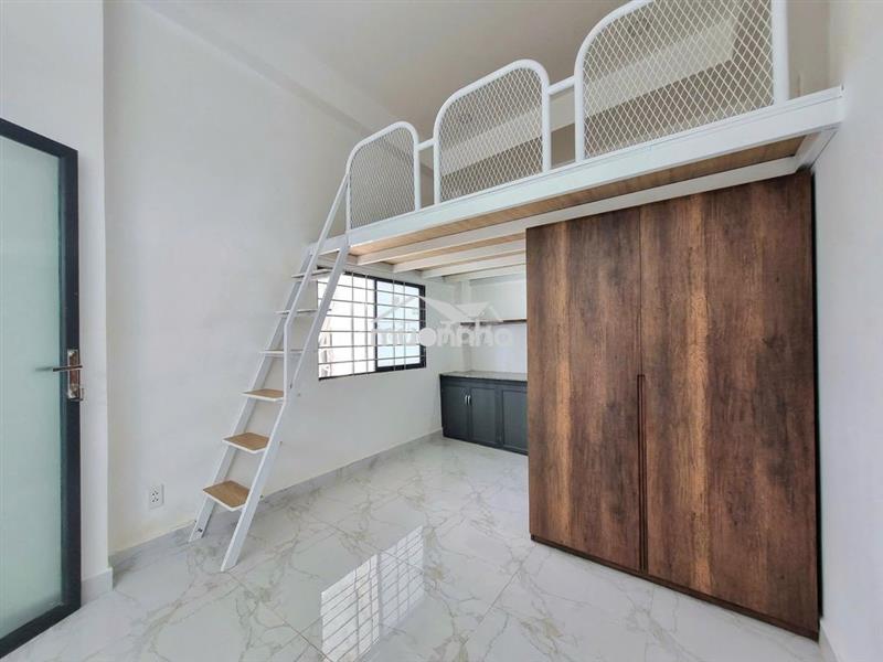 Gác cao rộng rãi ngay nguyễn kiệm đối diện bệnh viện 175, thang máy