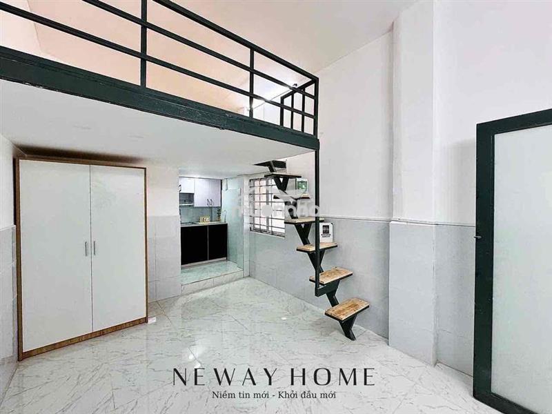 Phòng trệt rộng 30m2 ngã tư bốn xã - đại học văn hiến