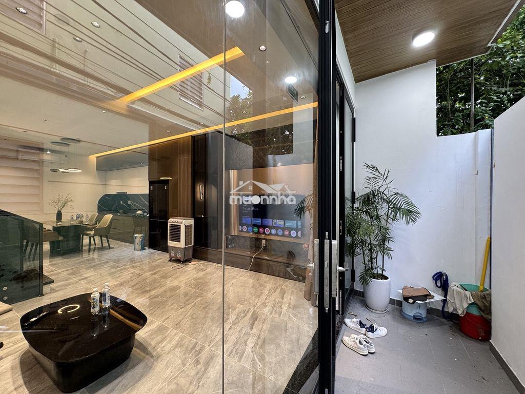 Cho thuê nhà 3 phòng ngủ, 4 phòng tắm, nội thất full mới 100% - Ảnh 3