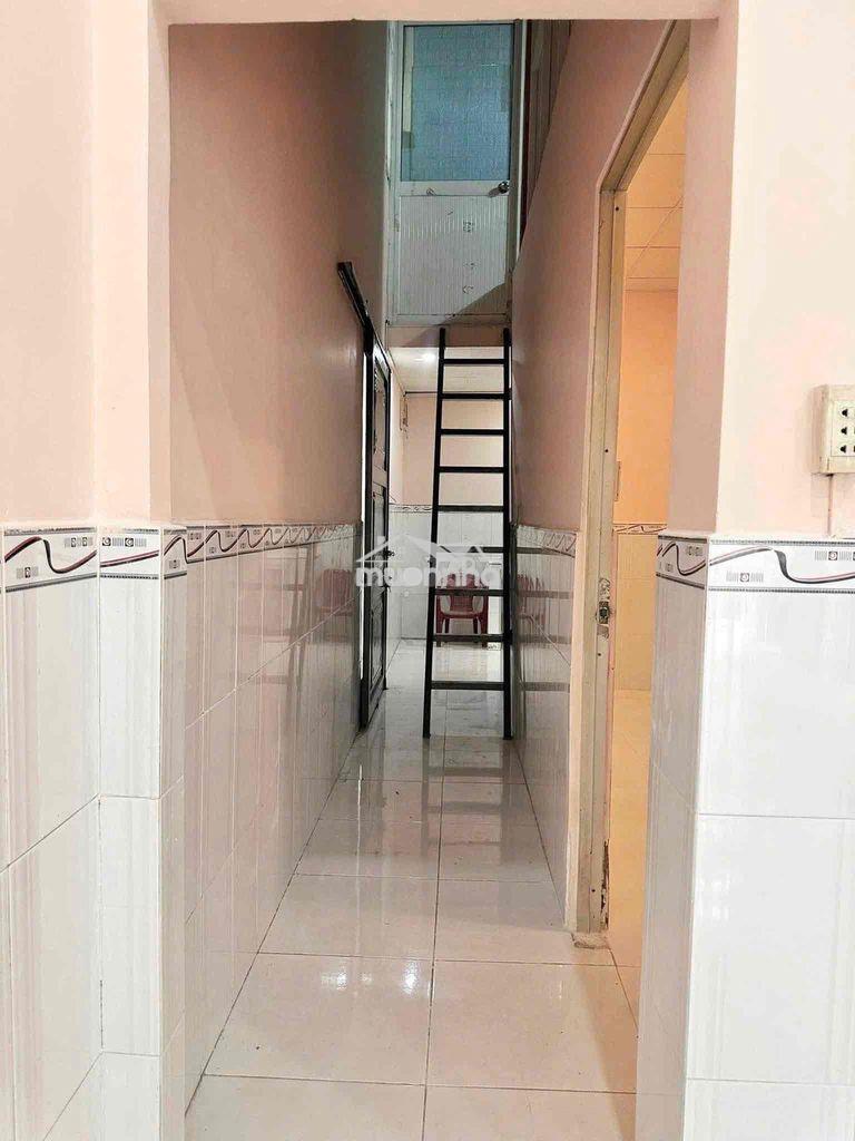 Cho thuê nhà cấp 4 gần hoàng diệu 2 - đại học ngân hàng - 3