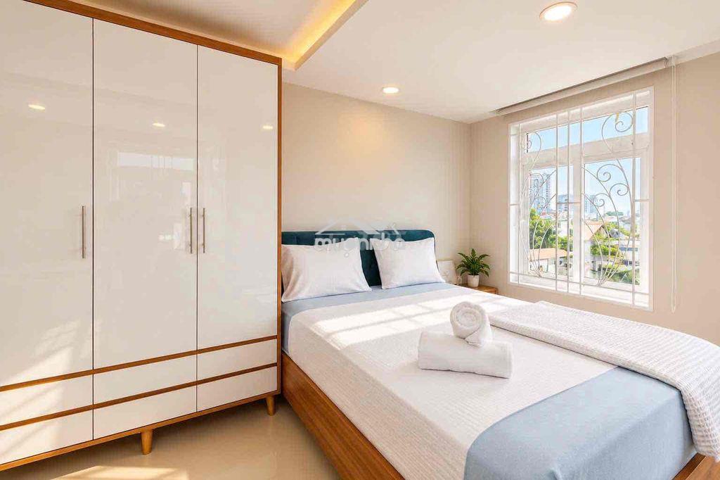 Trống lại căn studio cửa sổ trời gần sân bay - Ảnh 2