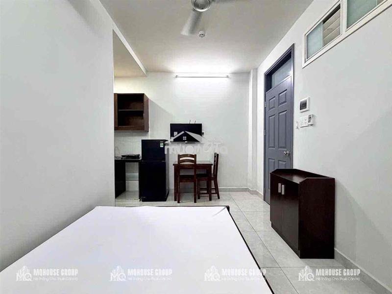 Phòng full nội thất ngay công viên gia định