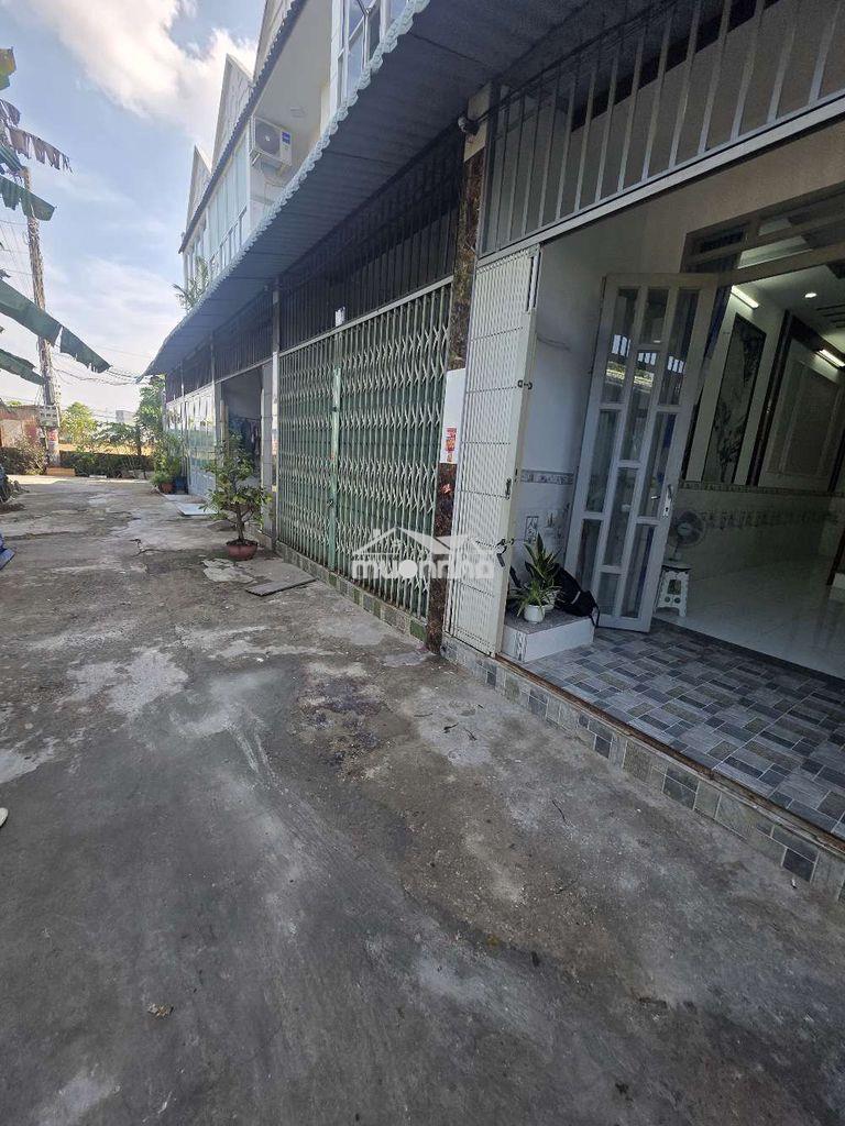 Bán gấp nhà giáp hóc môn gần ngã ba mỹ hạnh - Ảnh 2