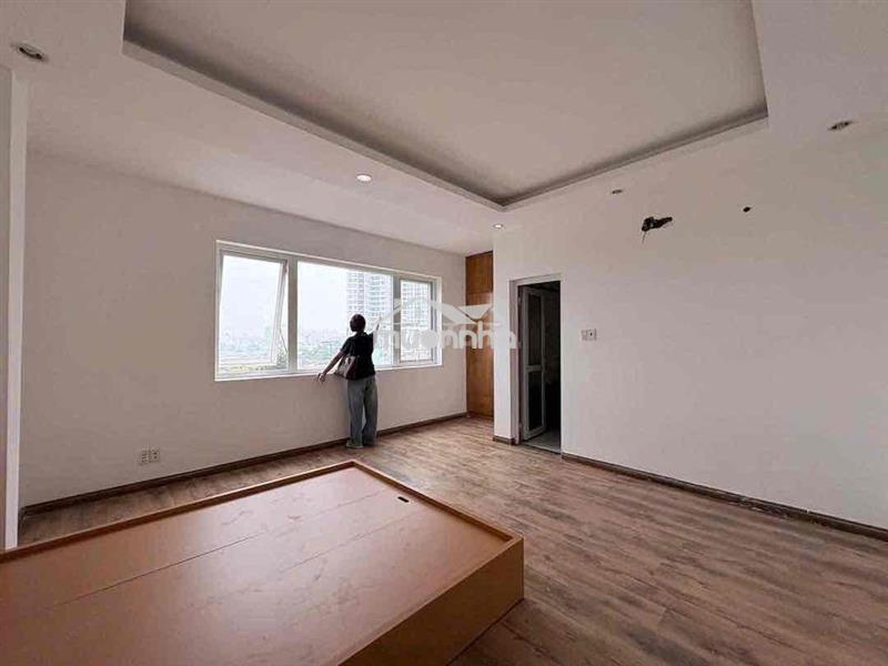 Khai trương 1 phòng ngủ ban công, stduio him lam lotte tdt rmit nttu