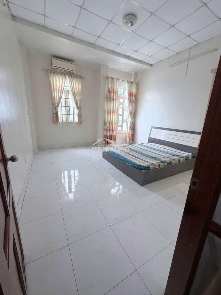 Bán nhà 4 tầng - 4pn - 60m2 đường phú định p16 q8 - Ảnh 4