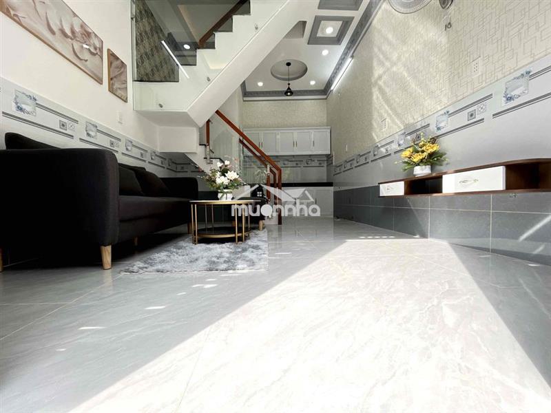 Bán nhà mới xây lầu đúc hẻm 2174 huỳnh tấn phát dt:3,2x7m 2tầng 2pn