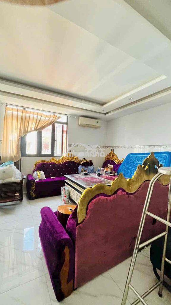 Nhà 4 tầng đẹp kiên cố sát tô ngọc vân đường oto vào nhà - ngang 5,7m - 3