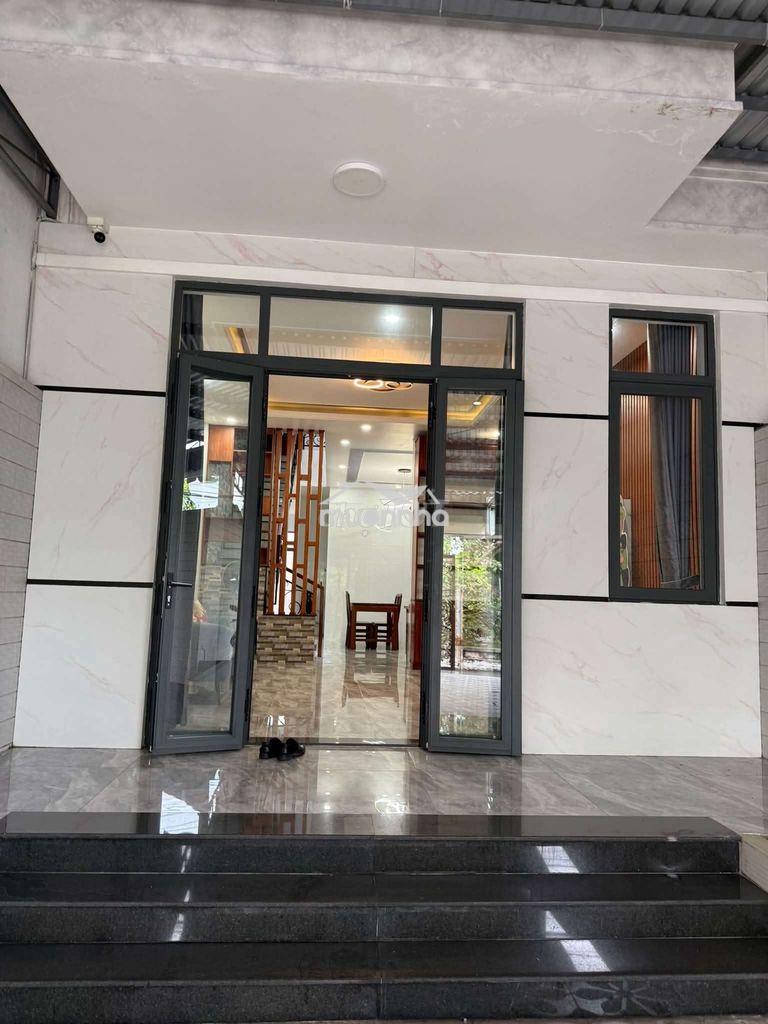 Cho thuê nhà 1 trệt 2 lầu phú lợi thủ dầu một, 5phòng ngủ,có nội thất - Ảnh 3