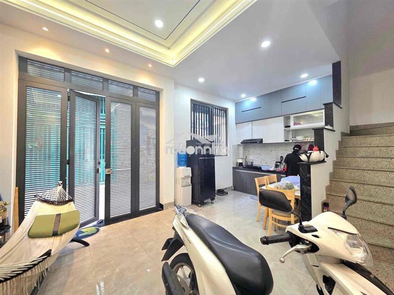 Hxh thông phan huy ích - 32m2 - 4 tầng - 3pn4wc - ngay emart