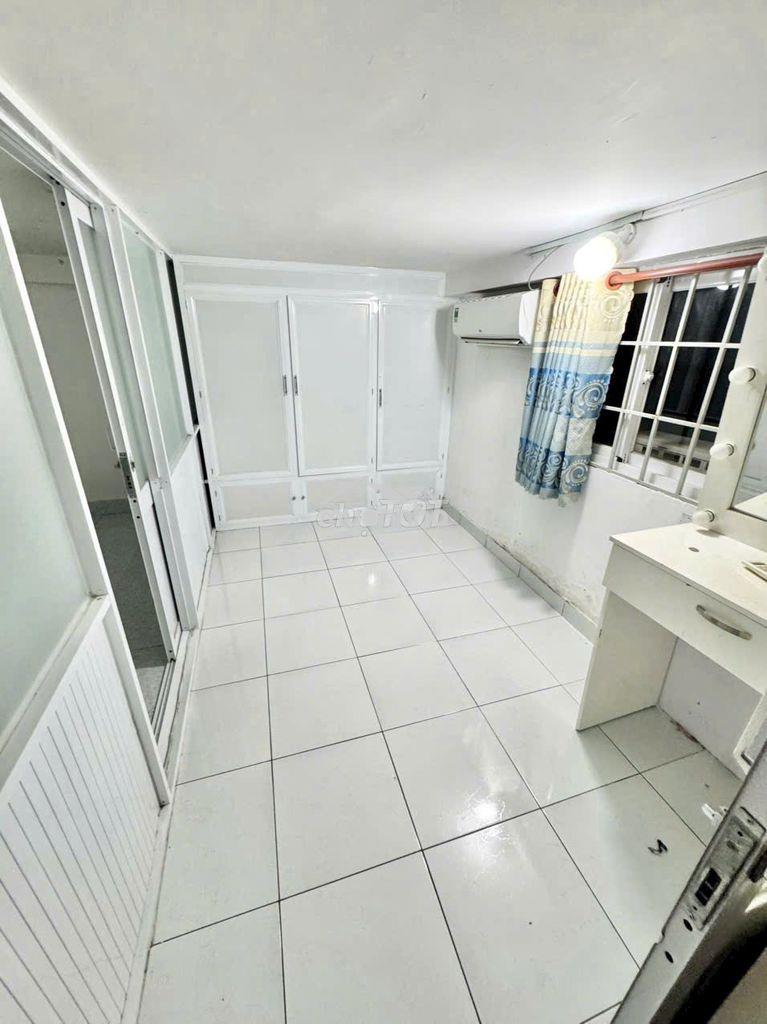 (9739) becamex định hòa, lầu 4 sổ hồng: 370 triệu