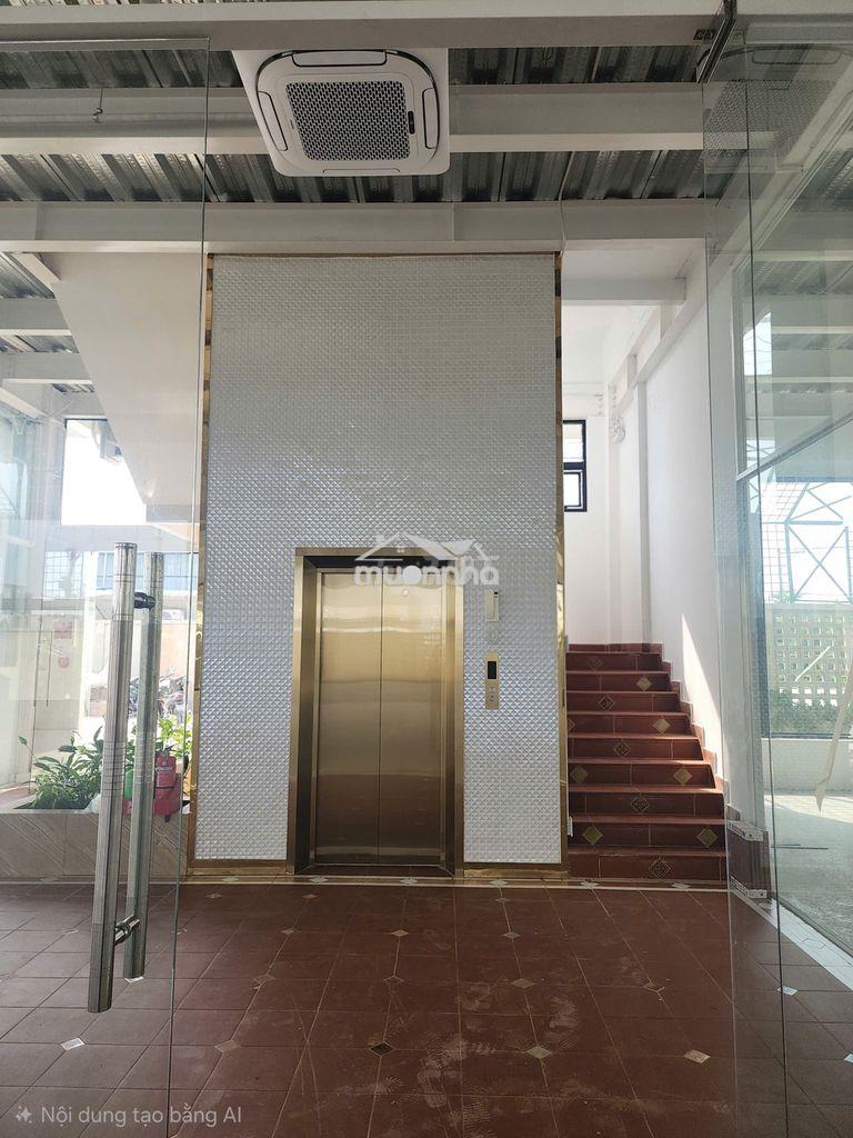 Mặt bằng tầng trệt  & lầu một tòa nhà đối diện vinhome granpark q9 - 4
