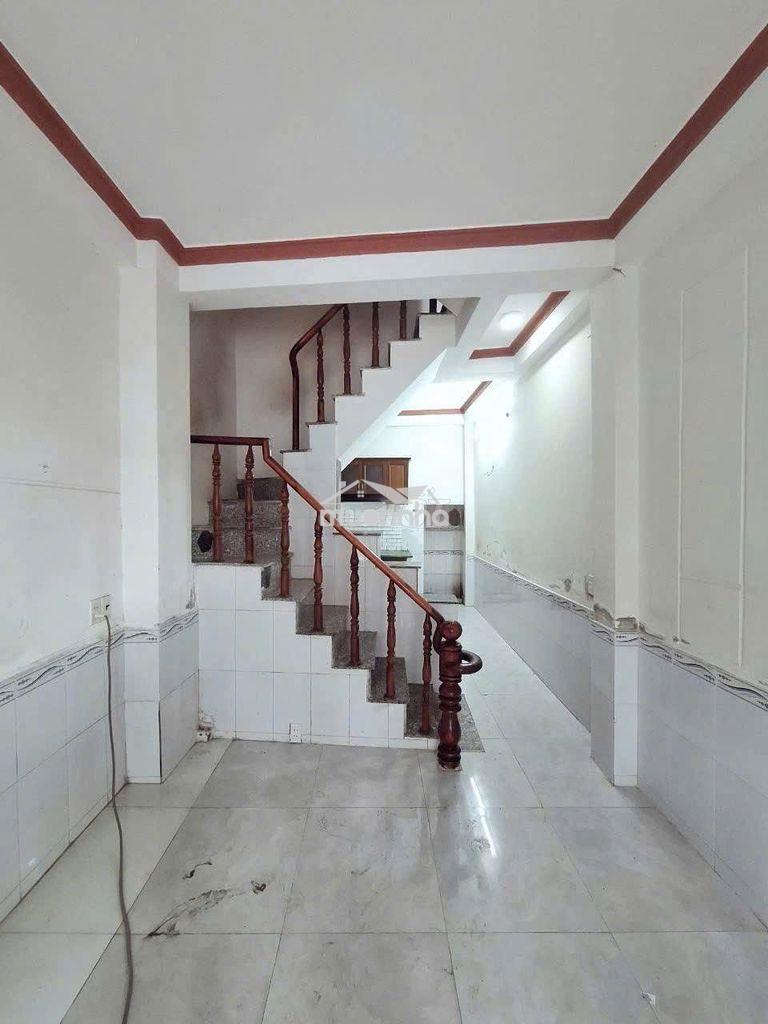 Nhà nguyên căn hẻm xe hơi 7 triệu 4 pn 3 tầng - Ảnh 3
