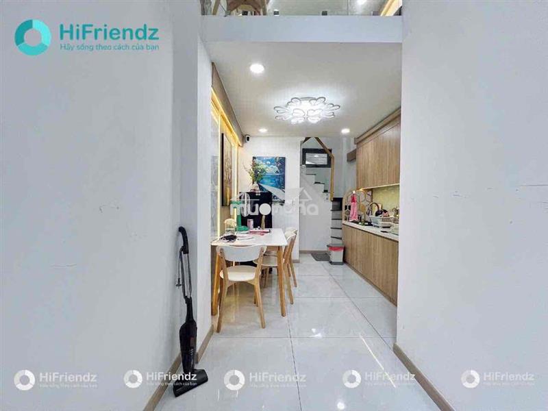 Nhà nguyên căn 2pn 3wc ngay chợ bà chiểu giá rẻ