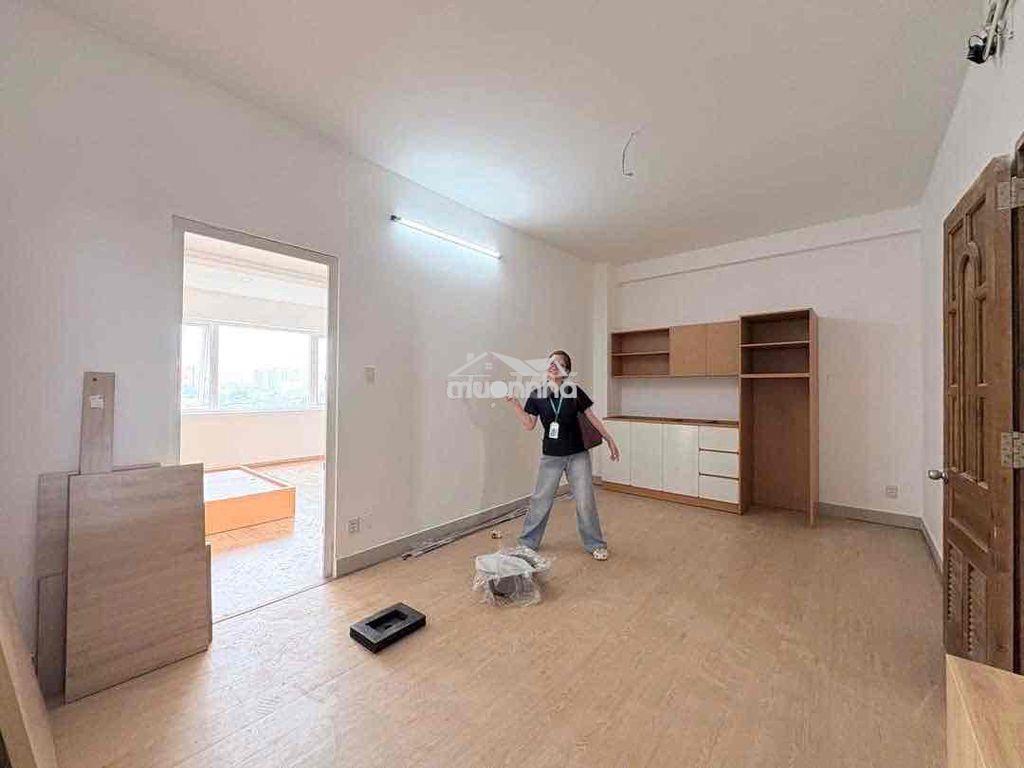 Khai trương 1 phòng ngủ ban công, stduio him lam lotte tdt rmit nttu - Ảnh 4