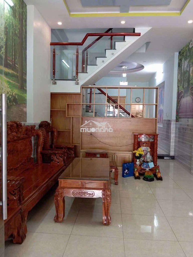Cho thuê nhà 2 lầu trệt đường hai bà trưng gần bigc dĩ an