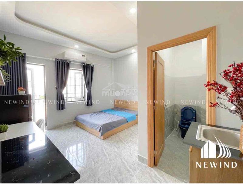Studio ban công full nội thất rộng 28m2 gần phú mỹ hưng quận 7