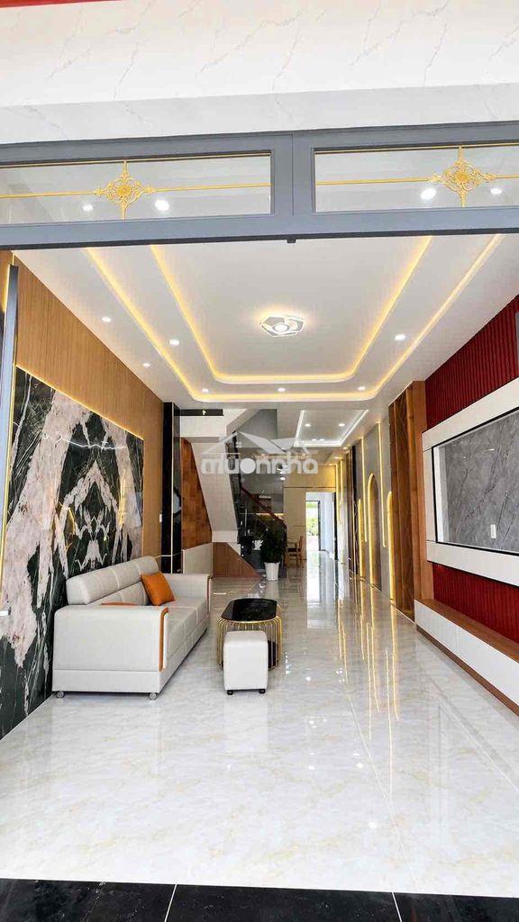 Chủ ngộp bán gấp căn nhà 150m2 - Ảnh 2