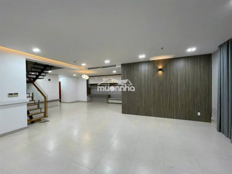 Cho thuê duplex c/c  sky center, phổ quang - dt 195m, 3pn giá 21tr/th