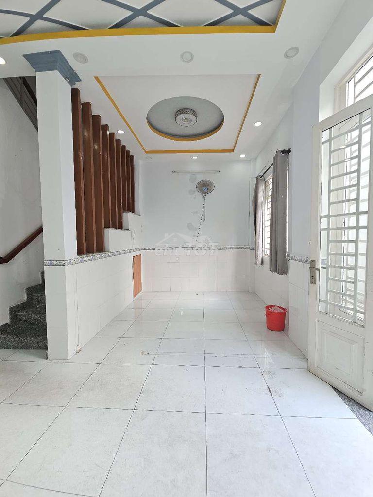Nhà 3 lầu tạ quang bửu diện tích to giá tốt - Ảnh 2