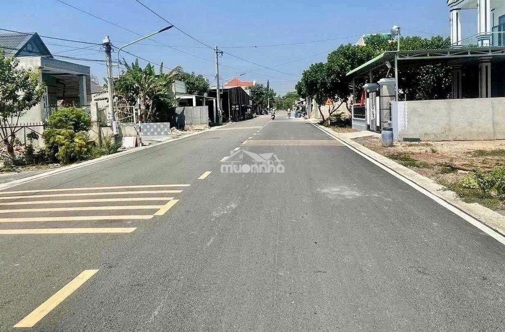 Đất mặt tiền đường nhựa 20 mét-view sông thoáng mát - gần biên hòa - Ảnh 3
