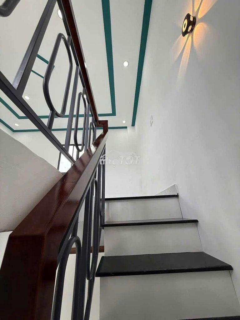 Bán lỗ nhà hóc môn 350 triệu, có shr, giáp quốc lộ 22 - Ảnh 3