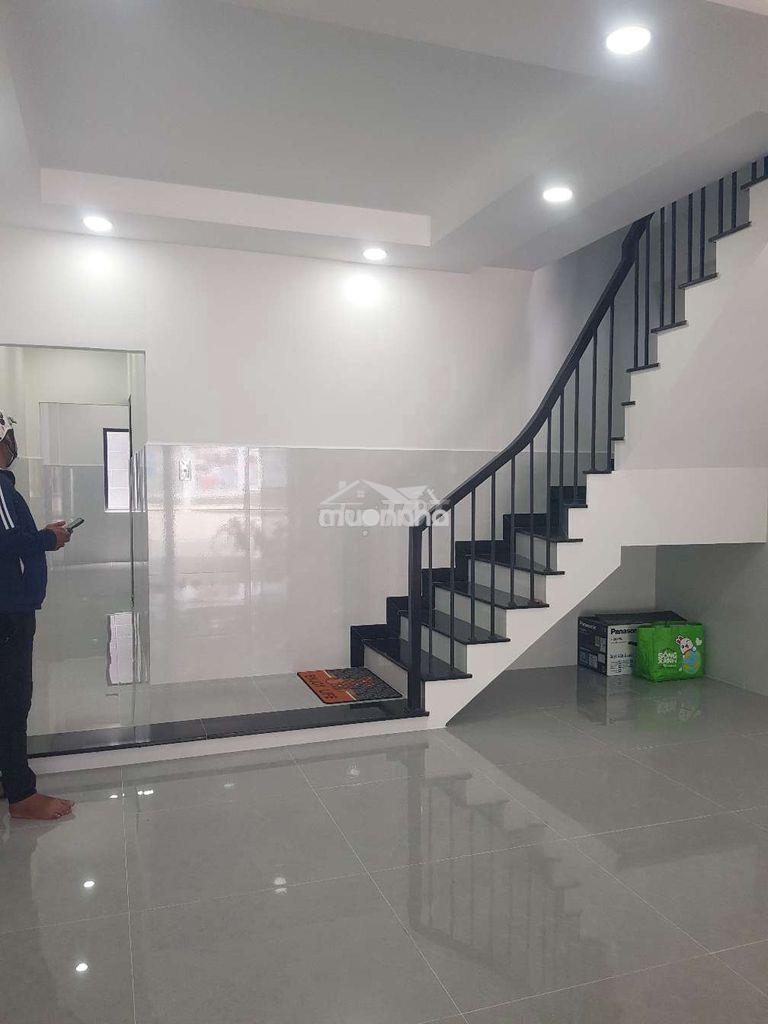 Cho thuê nhà 1 trệt 1 lầu, dt 5×20 có 3pn,2wc. đường xe tải thông - 3