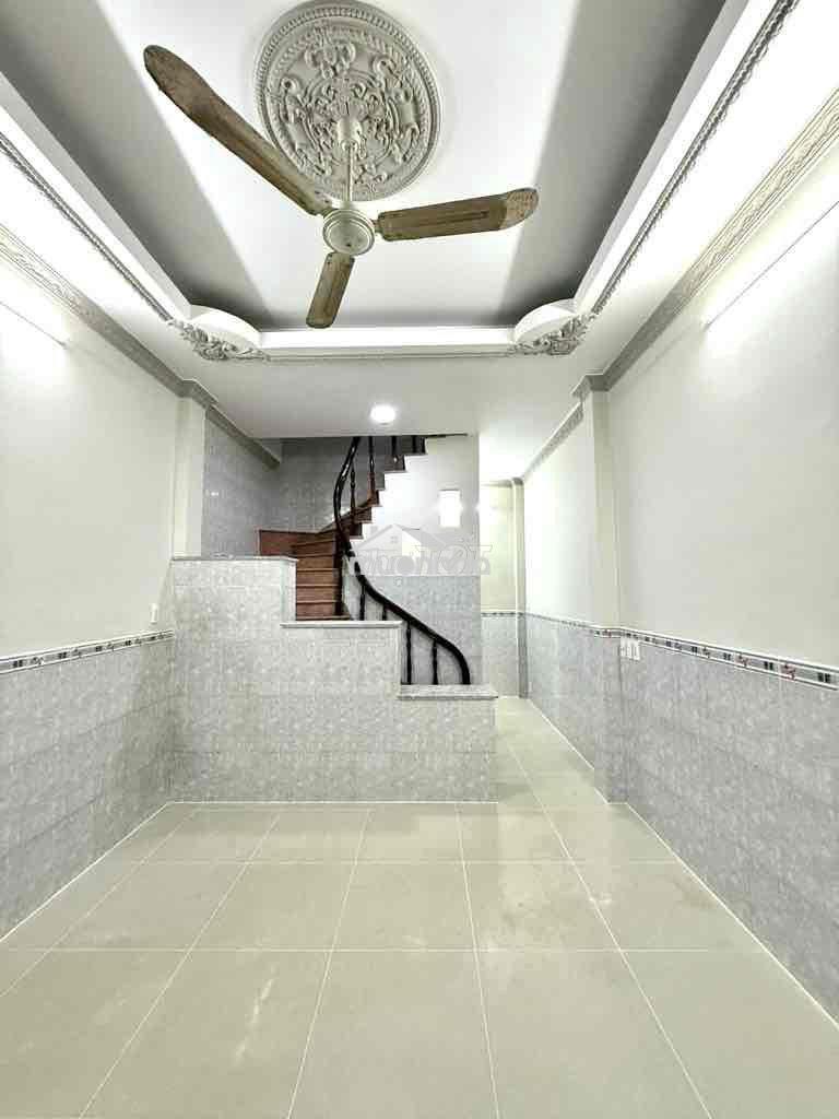 Nhà phù hợp gia đình nhỏ, 2 pn 2 wc. khu dân cư yên tĩnh, hẻm cụt