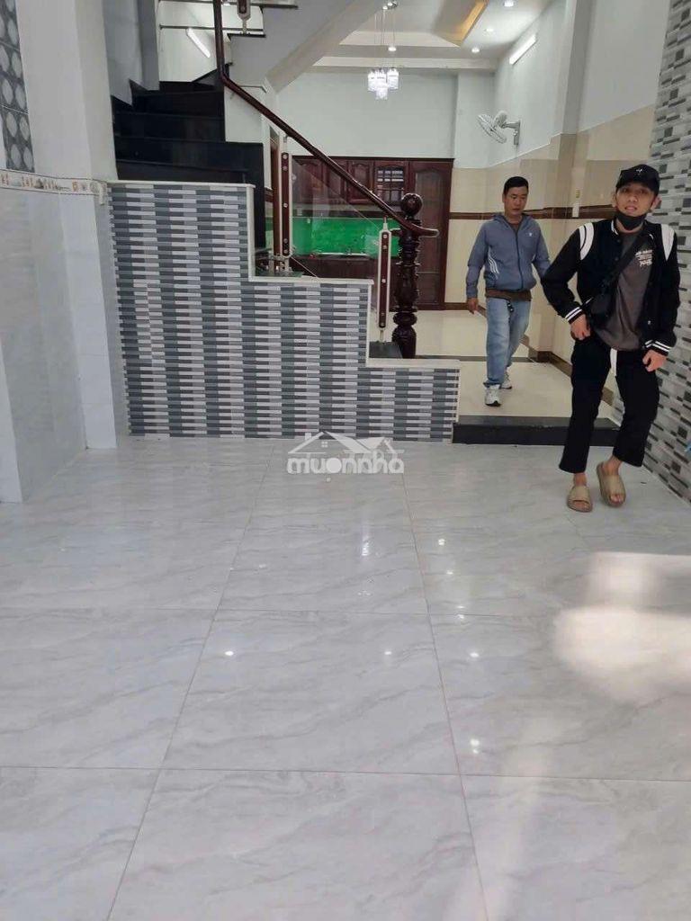 Cho thuê nhà 1/ lê văn quới: 4mx14m 1 trệt 3 lầu, 4pn 5wc - Ảnh 2