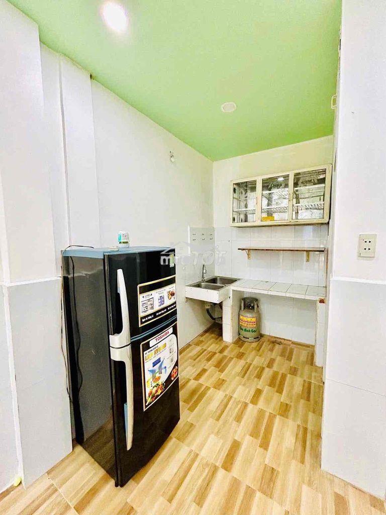 Kiot vừa ở vừa kinh doanh, đầy đủ nội thất - Ảnh 2